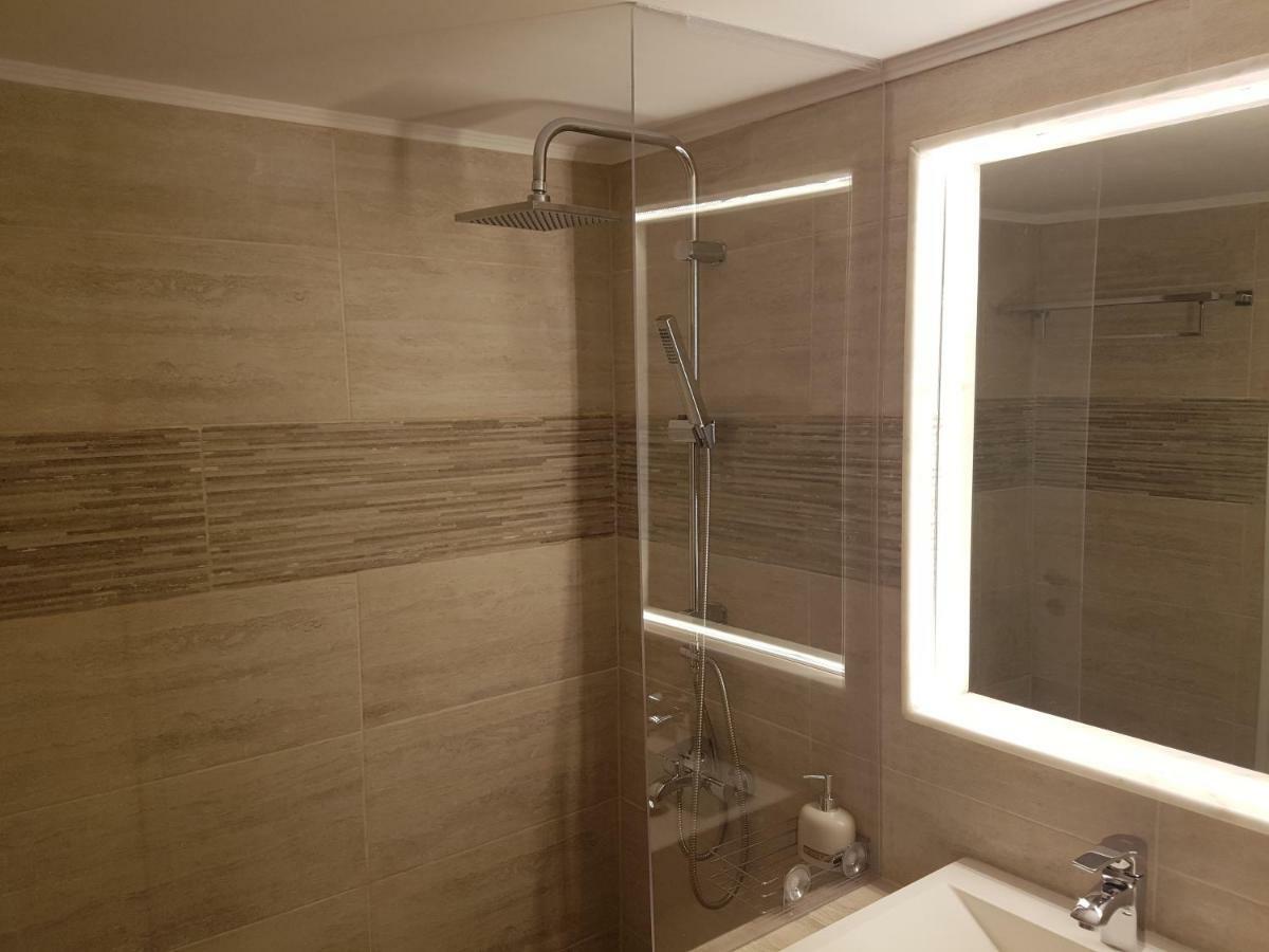 John Beauty 50M2, Metro And Acropolis 5' Apartment Athens Ngoại thất bức ảnh